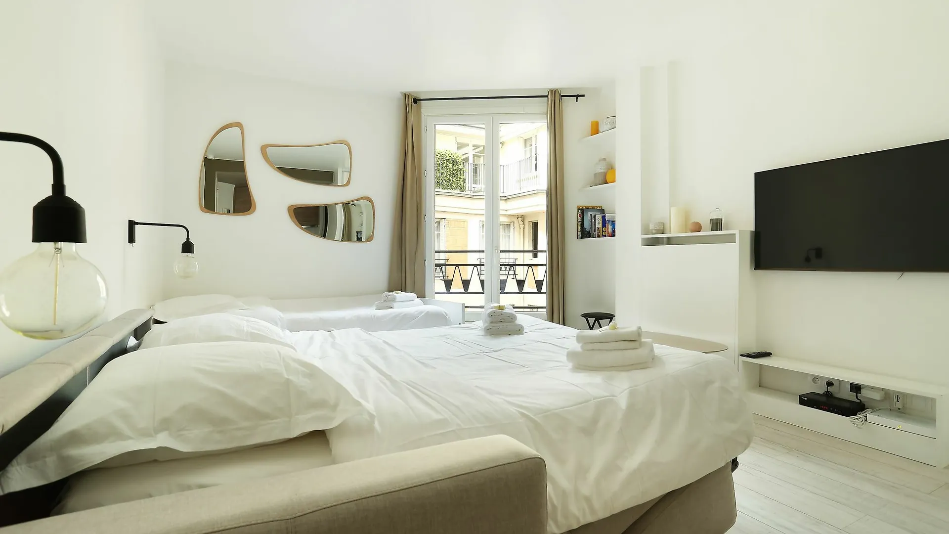 Studio Prestige Champs Elysees Parigi Appartamento