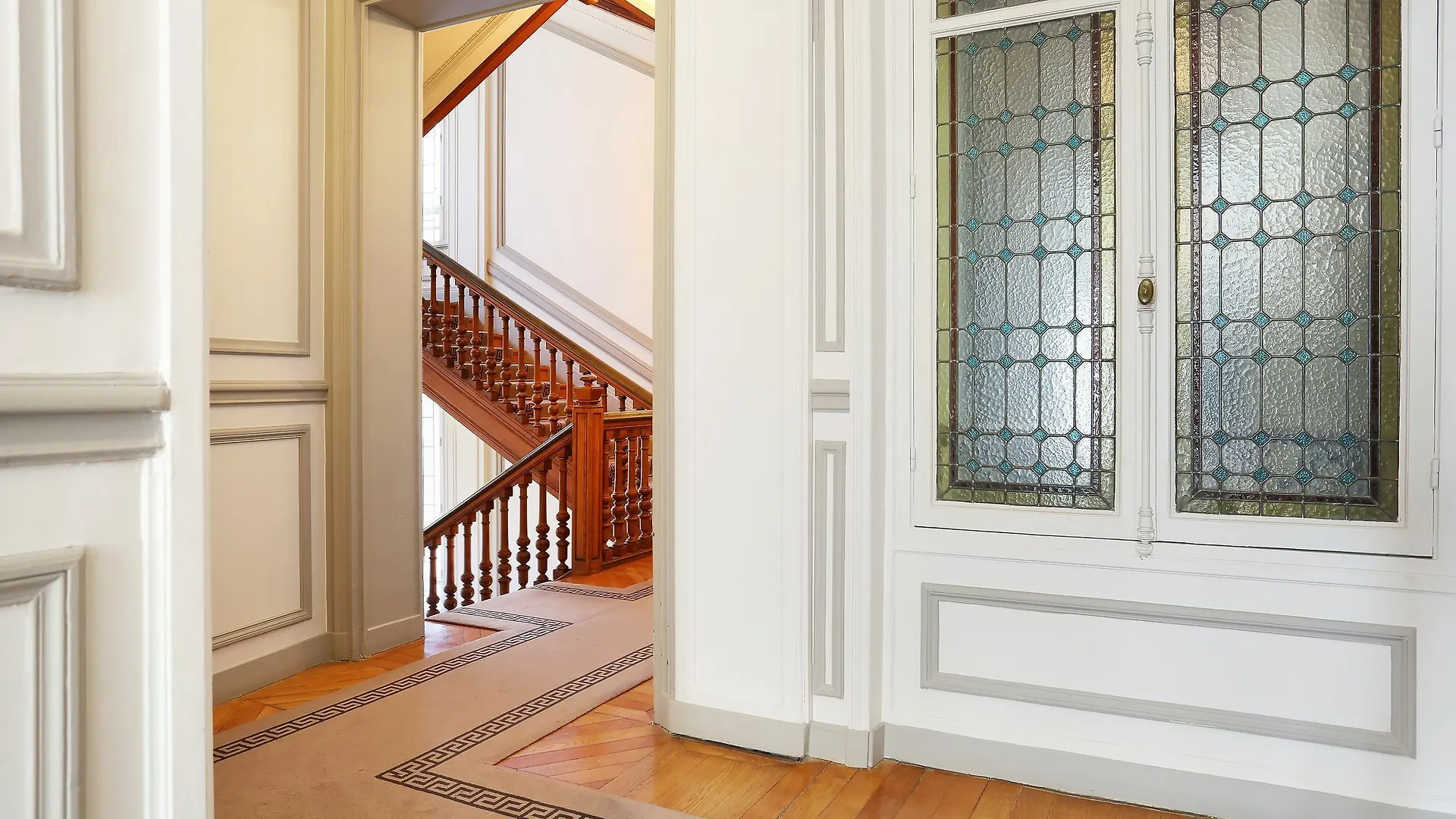 Studio Prestige Champs Elysees Parigi Appartamento